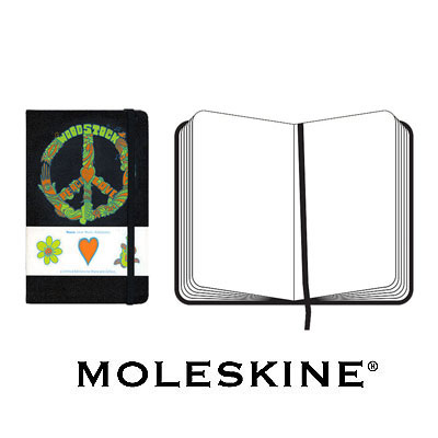 Записная книжка Moleskine, "Woodstock - Peace" (нелинованная), Large, черная оказывается в руках людей неординарных инфо 13874c.